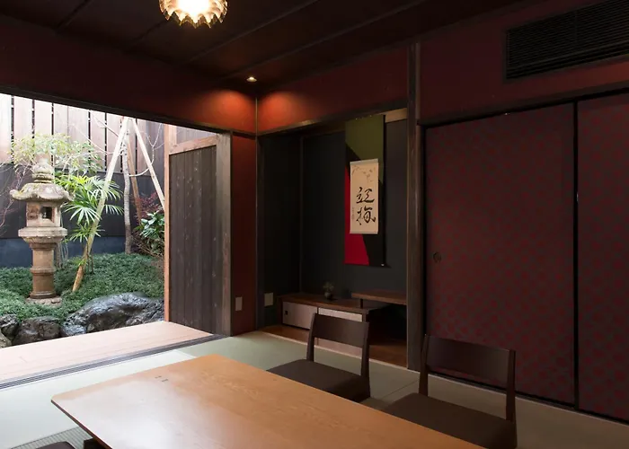 Kamishichiken Oku Hotel Kyoto